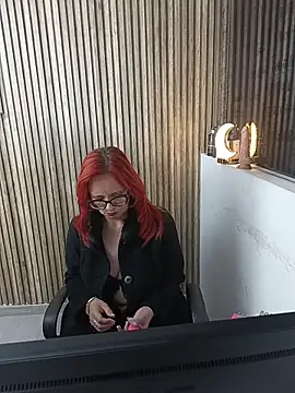 MarianaMonsalve  online show from February 6, 2026, 4:08 am