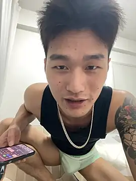 nanda108520 online show from February 11, 2026, 4:18 pm