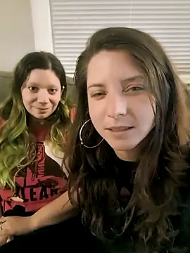 NickiiBianca online show from April 1, 2026, 4:36 am