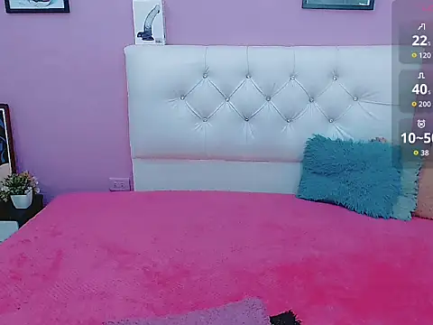 Snapshot of shantal_gil chatting on March 21, 2026, 3:30 am shantal gil online show from March 21, 2026, 3:30 am