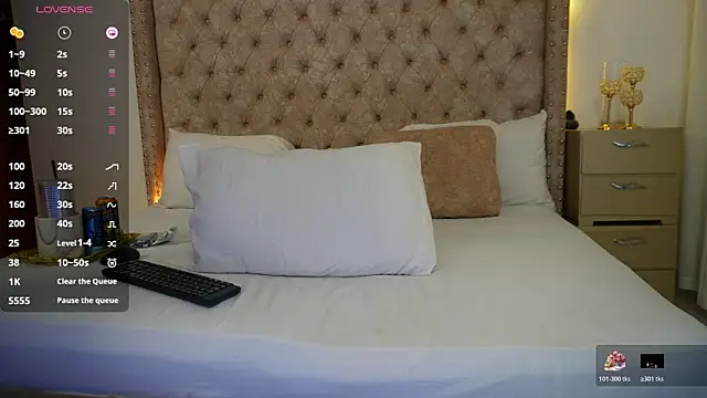 xkassandraxx online show from April 28, 2026, 3:55 am