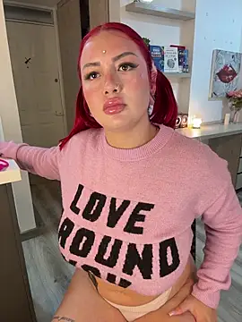 Snapshot of Talia_Foxx chatting on March 17, 2026, 12:02 am Talia Foxx online show from March 17, 2026, 12:02 am