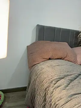 Snapshot of Talia_Foxx chatting on April 9, 2026, 6:19 am Talia Foxx online show from April 9, 2026, 6:19 am