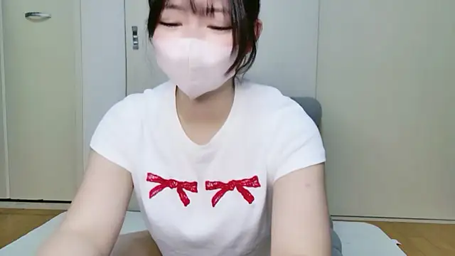 naru-chaaan online show from May 20, 2026, 4:20 am