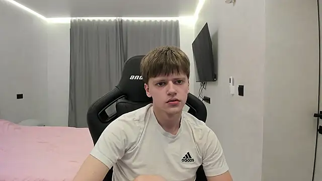 bonekoambalabu online show from April 12, 2026, 6:22 pm