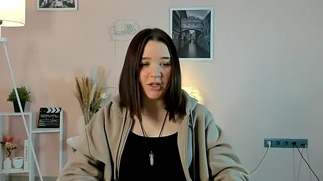 TeriNovad online show from January 13, 2026, 5:11 am