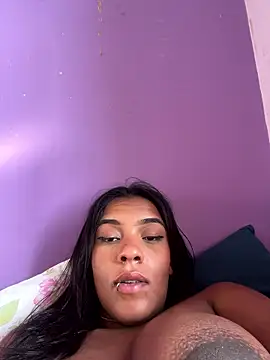 Lunnnaa777 online show from January 7, 2026, 9:47 am