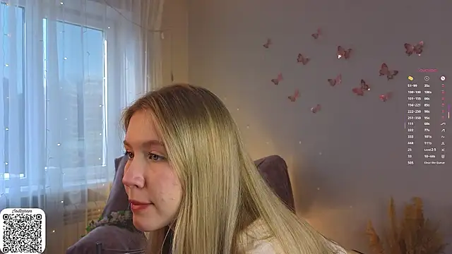 Snapshot of SirenThalassa chatting on March 15, 2026, 7:37 am SirenThalassa online show from March 15, 2026, 7:37 am