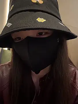 ZJbaby online show from March 29, 2026, 12:51 pm