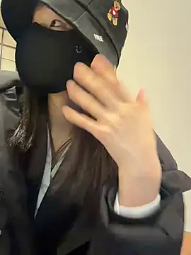 ZJbaby online show from March 12, 2026, 12:42 pm