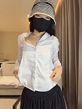 ZJbaby online show from June 13, 2026, 2:15 pm