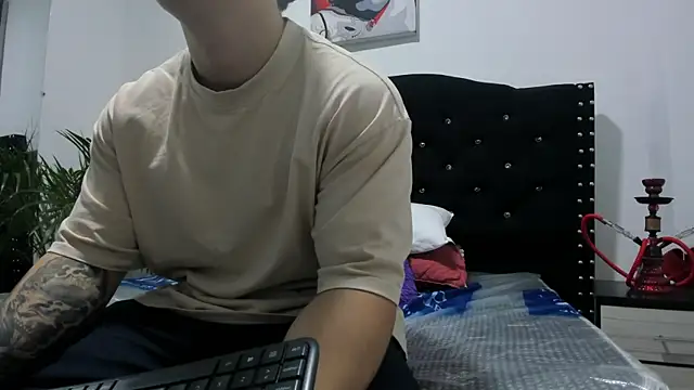 Liam saint online show from May 30, 2026, 12:11 pm