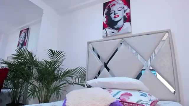 Liam saint online show from March 27, 2026, 12:17 pm