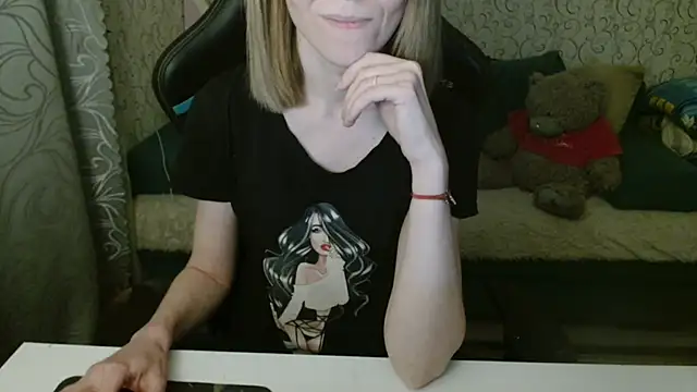 Snapshot of -Milamanka- chatting on February 7, 2026, 3:09 pm -Milamanka- online show from February 7, 2026, 3:09 pm