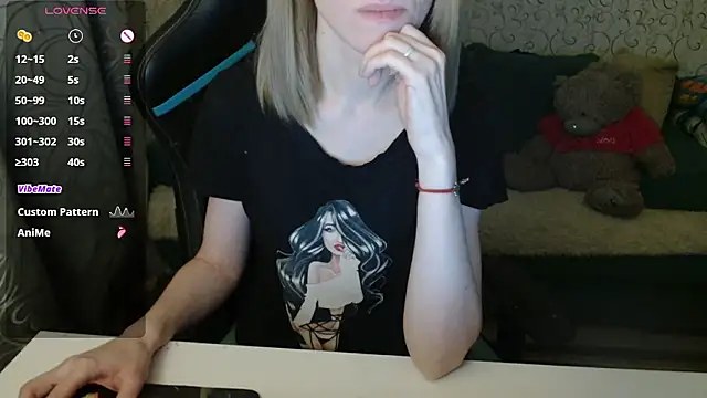 Snapshot of -Milamanka- chatting on January 17, 2026, 4:21 pm -Milamanka- online show from January 17, 2026, 4:21 pm