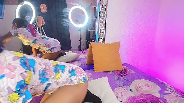 Snapshot of NYXHELLSQUEEN chatting on February 27, 2026, 10:20 pm NYXHELLSQUEEN online show from February 27, 2026, 10:20 pm