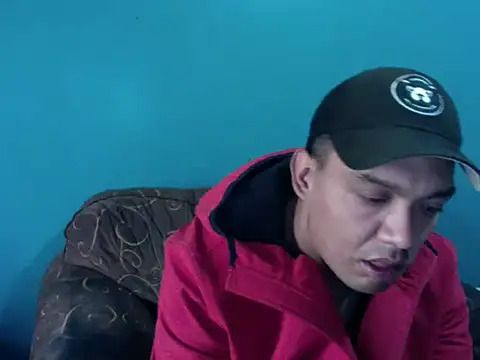 Snapshot of latinomoreno95 chatting on March 11, 2026, 8:14 pm latinomoreno95 online show from March 11, 2026, 8:14 pm