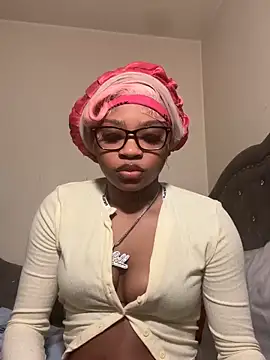 cumforyannna online show from May 22, 2026, 9:24 pm