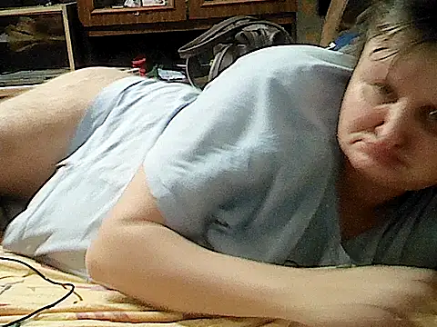 nataly4560 online show from April 1, 2026, 6:49 pm