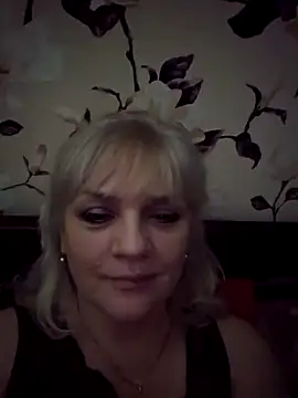 Snapshot of AliceStar333 chatting on January 10, 2026, 9:21 pm AliceStar333 online show from January 10, 2026, 9:21 pm