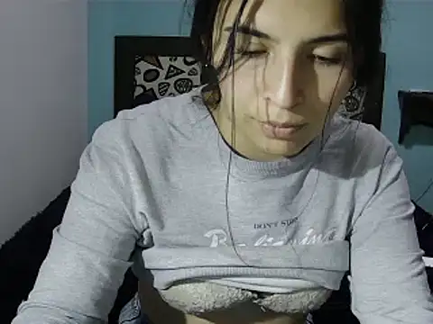 Emily Gree online show from May 16, 2026, 2:10 am