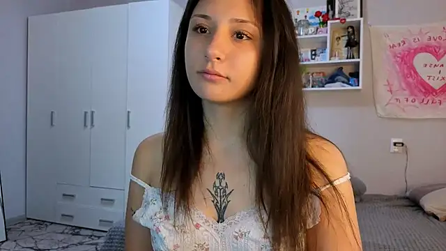 miralyn  online show from March 17, 2026, 7:44 am