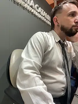 Chubandchaser online show from February 25, 2026, 11:15 pm