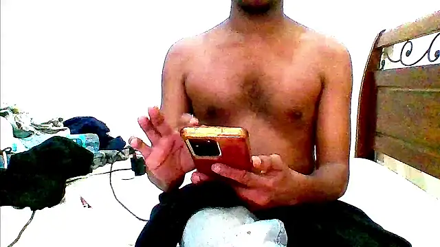 Snapshot of ajmalmallu chatting on February 22, 2026, 9:38 pm ajmalmallu online show from February 22, 2026, 9:38 pm