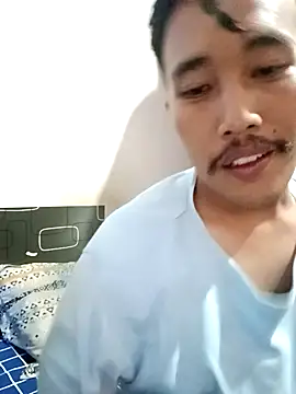 Reynalx online show from January 13, 2026, 9:13 am