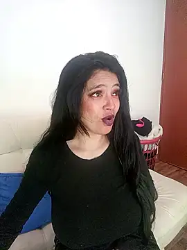 Snapshot of Maitte_lover chatting on January 10, 2026, 9:26 am Maitte lover online show from January 10, 2026, 9:26 am