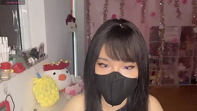 Snapshot of Tieu-May chatting on March 10, 2026, 7:12 am Tieu-May online show from March 10, 2026, 7:12 am