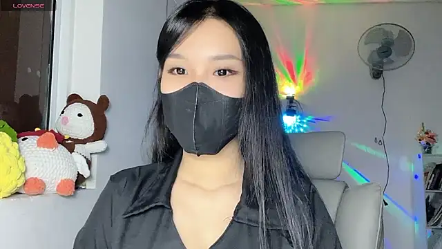 Snapshot of Tieu-May chatting on June 2, 2026, 7:52 am Tieu-May online show from June 2, 2026, 7:52 am