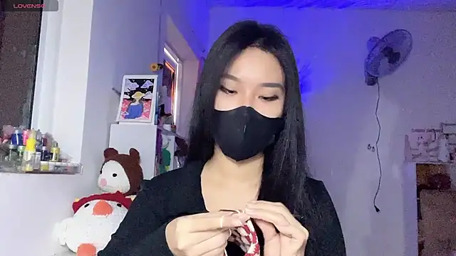 Snapshot of Tieu-May chatting on April 25, 2026, 8:50 am Tieu-May online show from April 25, 2026, 8:50 am