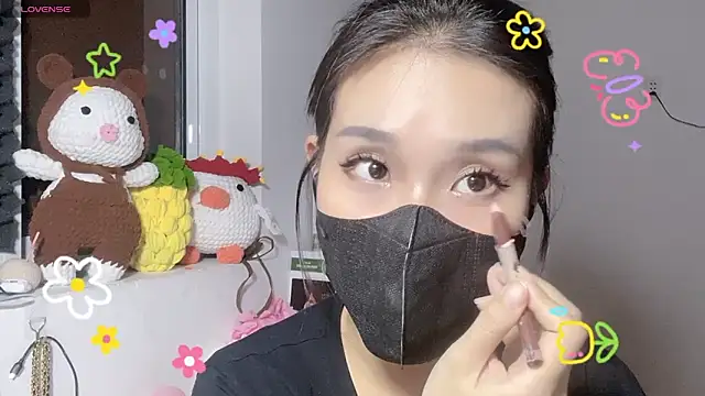 Snapshot of Tieu-May chatting on April 1, 2026, 3:31 pm Tieu-May online show from April 1, 2026, 3:31 pm