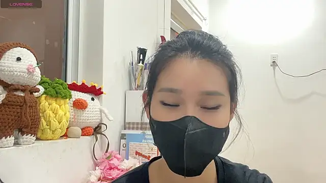 Snapshot of Tieu-May chatting on March 28, 2026, 1:28 am Tieu-May online show from March 28, 2026, 1:28 am