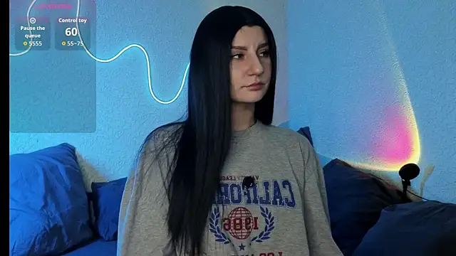 Snapshot of ValeryAlfie chatting on April 10, 2026, 4:14 pm ValeryAlfie online show from April 10, 2026, 4:14 pm