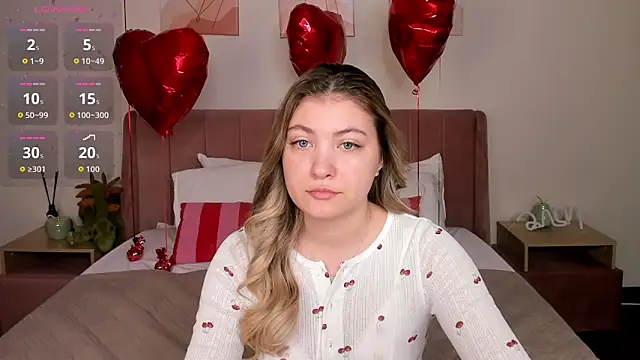 Snapshot of Angel__Grace chatting on February 19, 2026, 12:07 am Angel Grace online show from February 19, 2026, 12:07 am