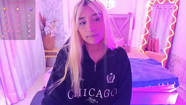 Snapshot of IRINA_TAY1 chatting on April 12, 2026, 3:32 am IRINA TAY1 online show from April 12, 2026, 3:32 am