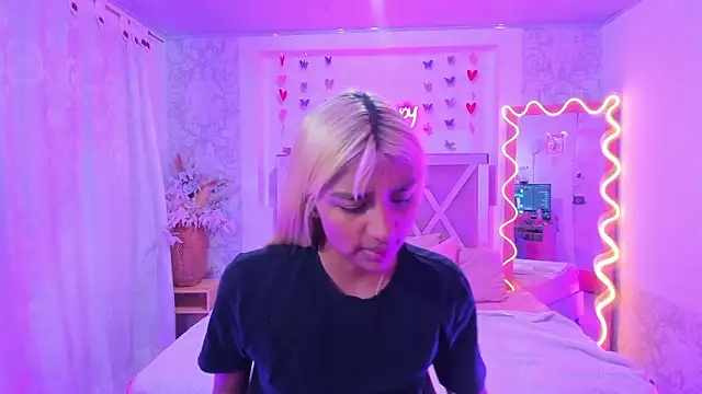 Snapshot of IRINA_TAY1 chatting on March 24, 2026, 4:12 am IRINA TAY1 online show from March 24, 2026, 4:12 am