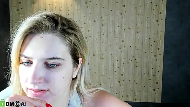 SoftLana online show from February 7, 2026, 4:09 am