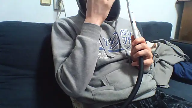 Snapshot of KaelNox chatting on May 6, 2026, 7:18 pm KaelNox online show from May 6, 2026, 7:18 pm