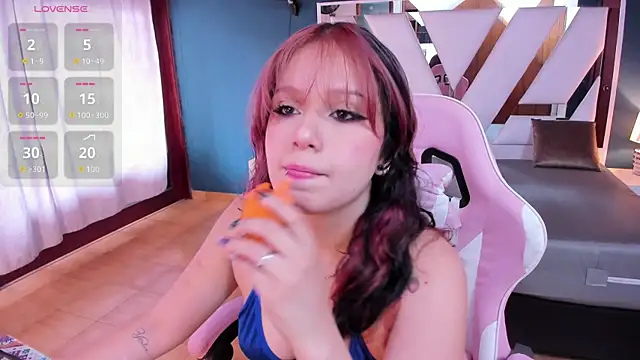 Liily Teen online show from March 28, 2026, 6:20 pm