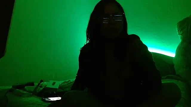 Snapshot of jossypb chatting on February 9, 2026, 6:33 am jossypb online show from February 9, 2026, 6:33 am