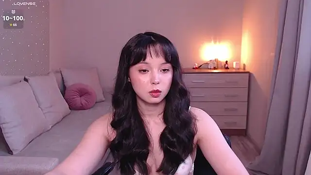 lia hetty online show from March 12, 2026, 1:04 pm