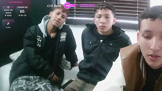 stripboys03 online show from January 13, 2026, 2:43 pm