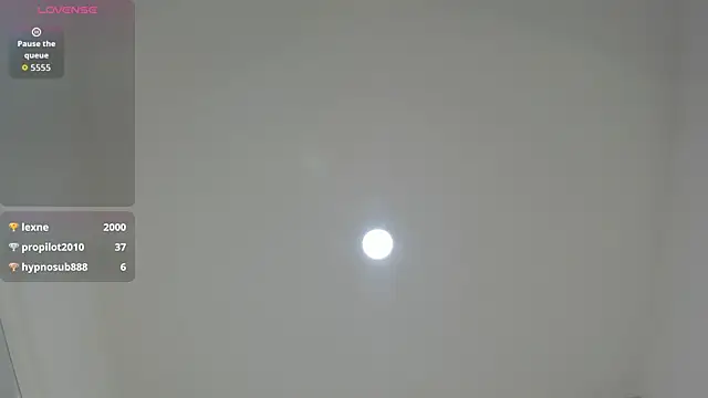 laura rouse7 online show from May 15, 2026, 11:58 pm