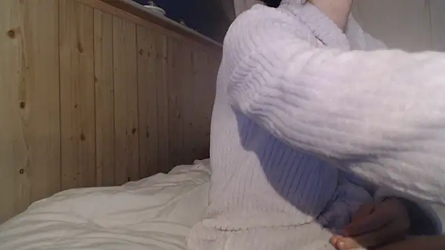 saraswirls69xh online show from May 9, 2026, 12:41 pm