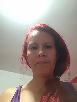 cintia love online show from May 13, 2026, 9:55 pm