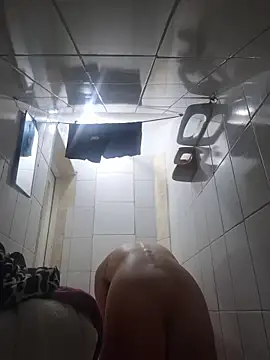 cintia love online show from April 8, 2026, 10:11 pm