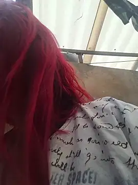 cintia love online show from March 25, 2026, 7:24 pm